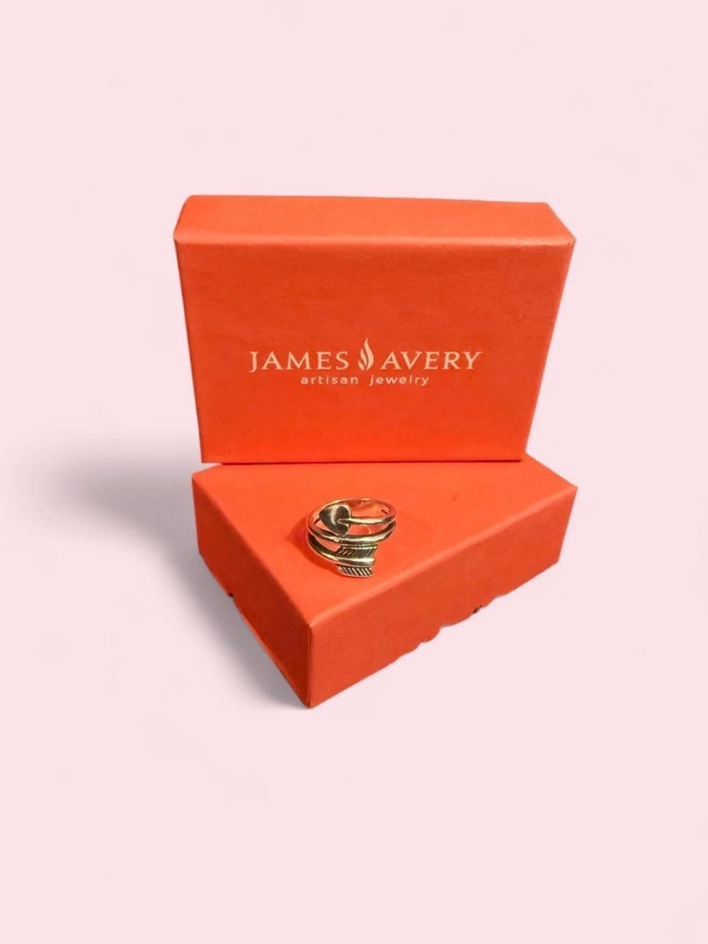 Retired-James Avery Arrow and heart ring